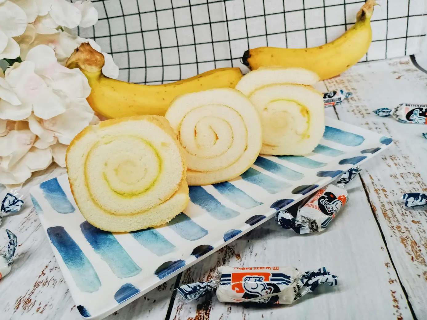 Ingredients for frozen dog treats like banana and yogurt