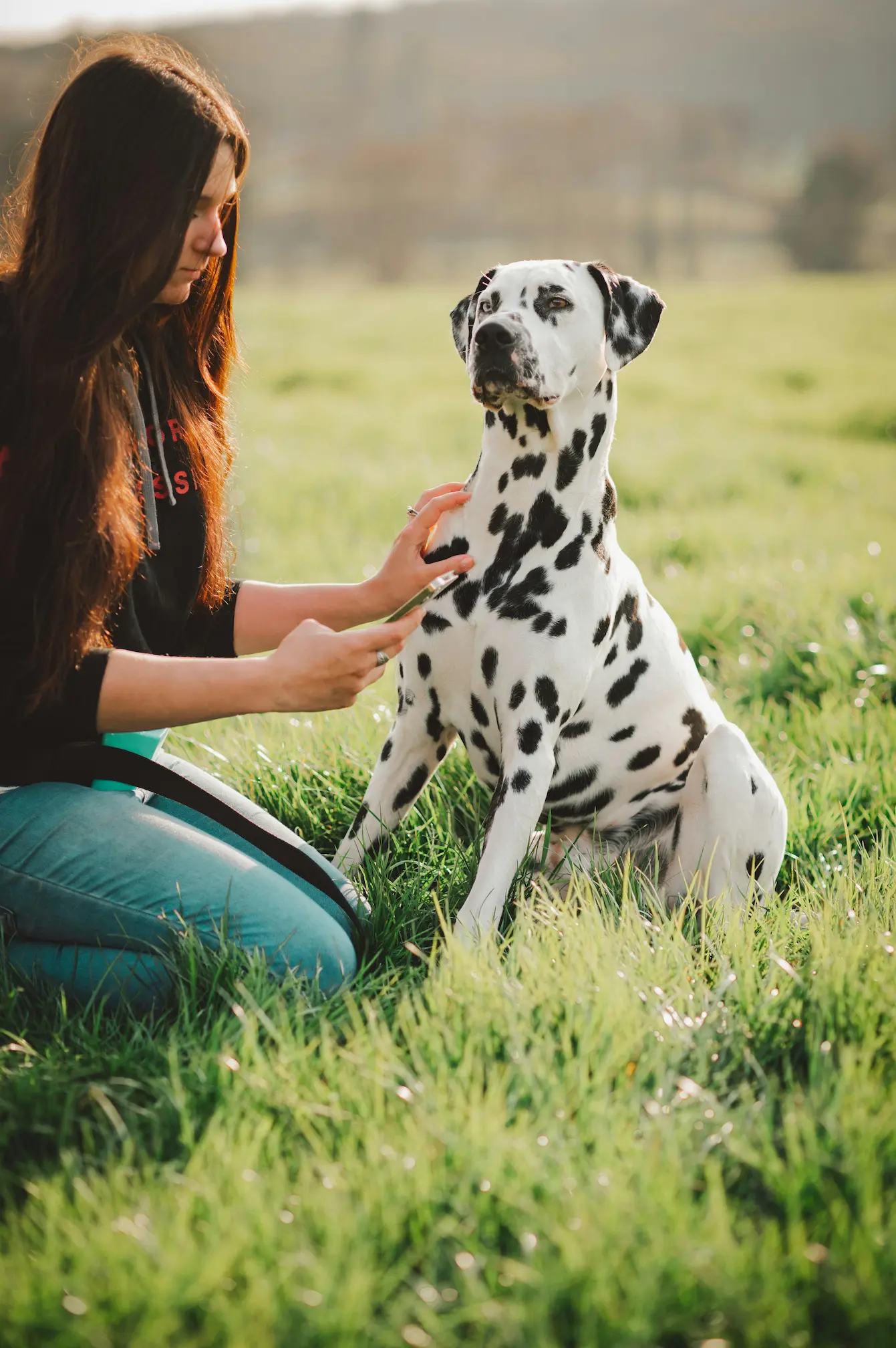Twinning with Your Pet: Top 10 Ideas for 2025 3 Bonding with pet in matching styles