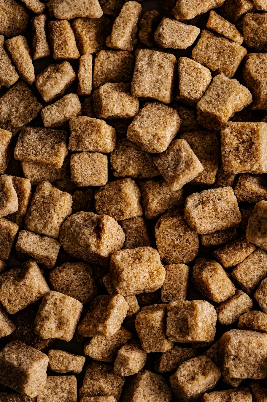 Tofu Cat Litter: 7 Must-Know Benefits for Your Furry Cat (2025) 2 Cat playing in litter box
